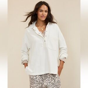 NWT SOLD OUT Aerie Chorewear Popover Soft Muslim / Soft White Sweatshirt Size L